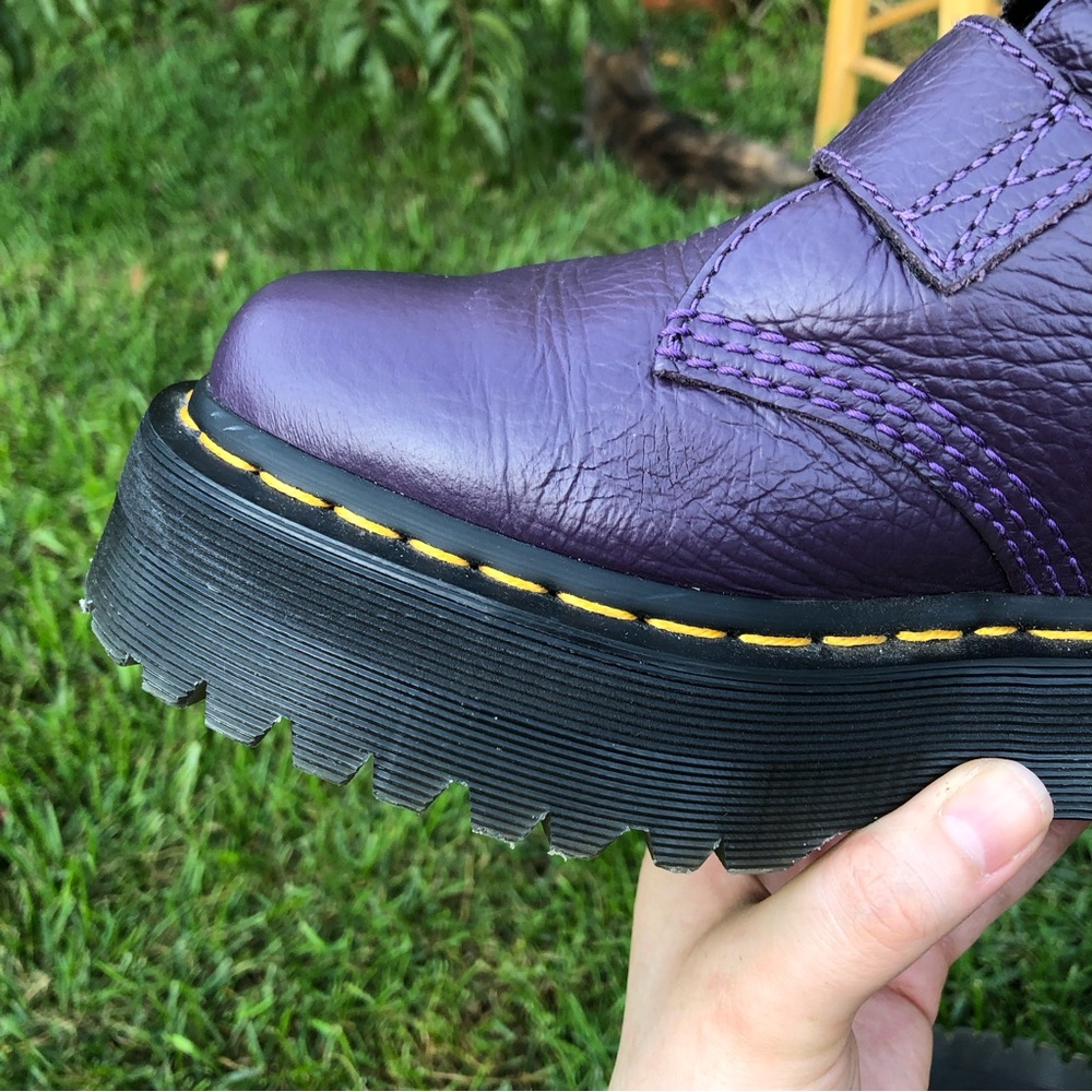 Dr. Martens Devon Heart Platform Boots - Picture 8 of 16